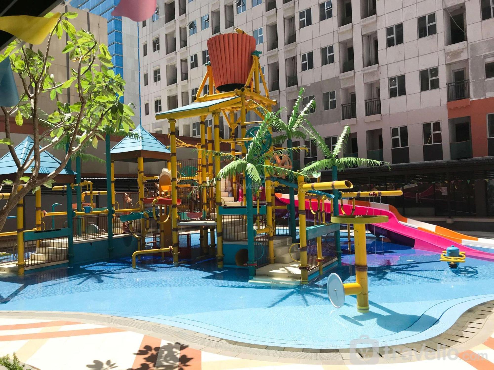 Cozy And Simply Transpark Juanda Timur By Travelio Apartemen Bekasi