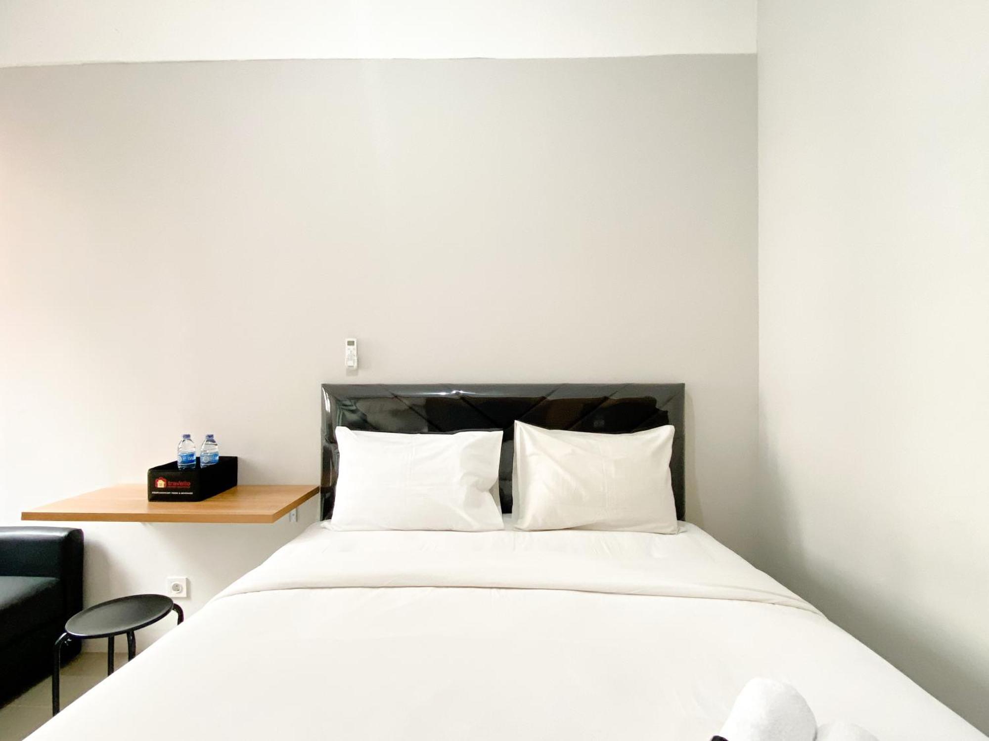 Apartemen Cozy And Simply Transpark Juanda Timur By Travelio *